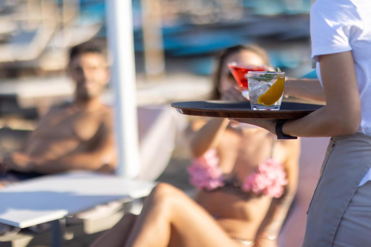 Giannoulis - Santa Marina Plaza (Adults Only) Hotel Agia Marina Екстериор снимка